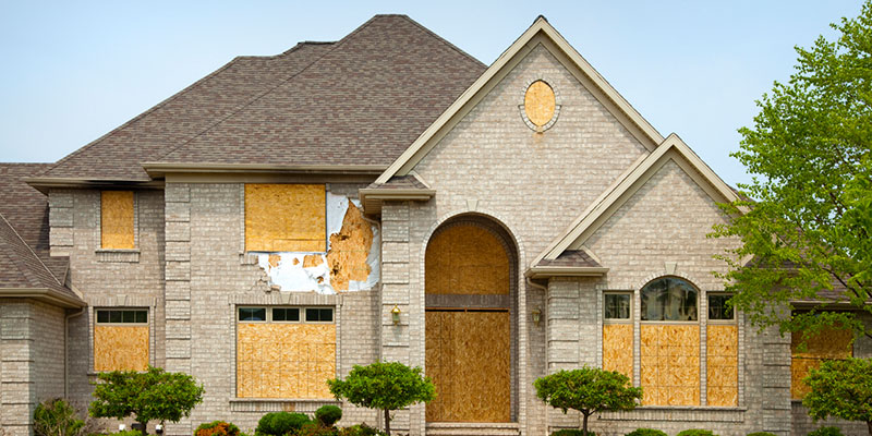 What You Should Know About Insurance Claims for Replacement Windows